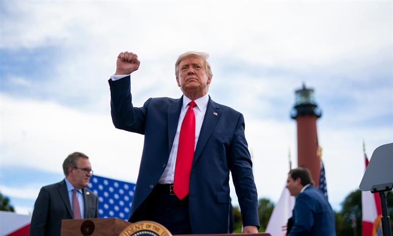 TT Trump: "Cuộc Chiến Đó (Việt Nam) Không Phải Là Điều Chúng Ta Nên Tham Gia"