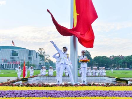 Bài thơ hay cho ngày Quốc Khánh
